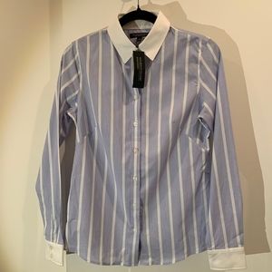 Banana republic non-iron fitted blue shirt